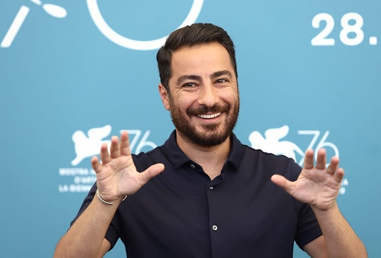 تولد نوید محمدزاده سی‌صد