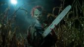 فیلم clown in a cornfield؛ خلاصه داستان و بازیگران فیلم دلقک در مزرعه ذرت 