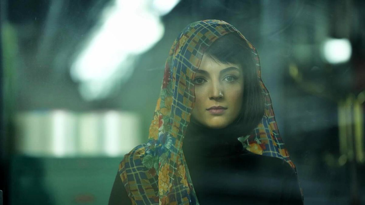 ۱۰ عکس خیره کننده مهسا حجازی بازیگر سریال تاسیان + دکوراسیون خانه لاکچری و رویایی