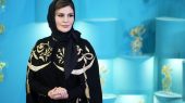 نگاه روز | ز با نقاشی از چهره خود به سبک بازیگران هالیوود برگشت