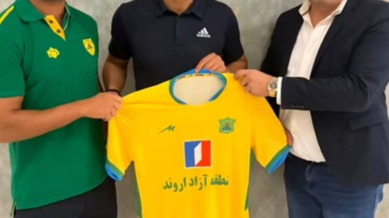 هاشمی‌نسب: برای آبادان می‌جنگم؛ سکوت درباره استقلال 