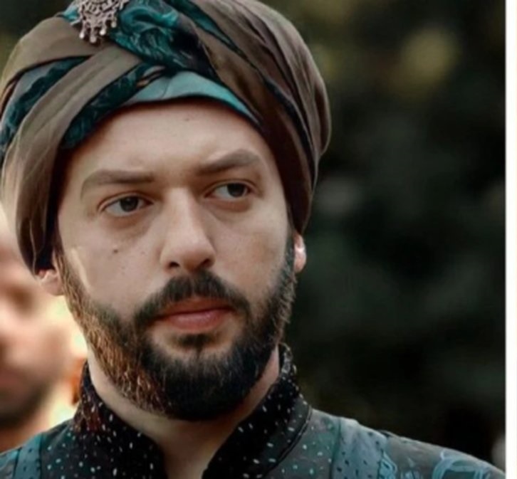 تغییر چهره خاص ابراهیم پاشا سریال حریم سلطان 13 سال بعد از سریال/ اوکان یالابیک را دیگر نمیشناسید