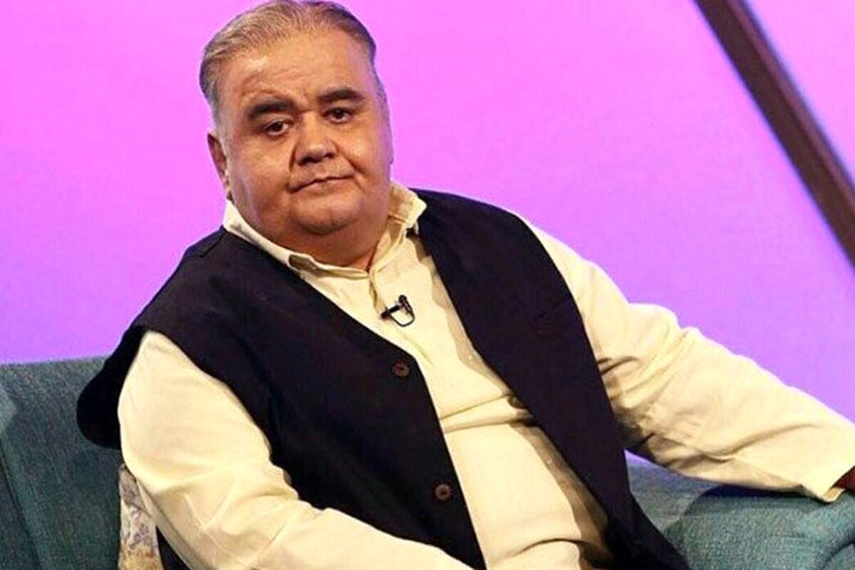 عکس| افشاگری اکبر عبدی: در مکه یک طلافروش عرب بهم گفت دخترتو بذاری اینجا هم‌وزن دخترت بهت طلا میدم