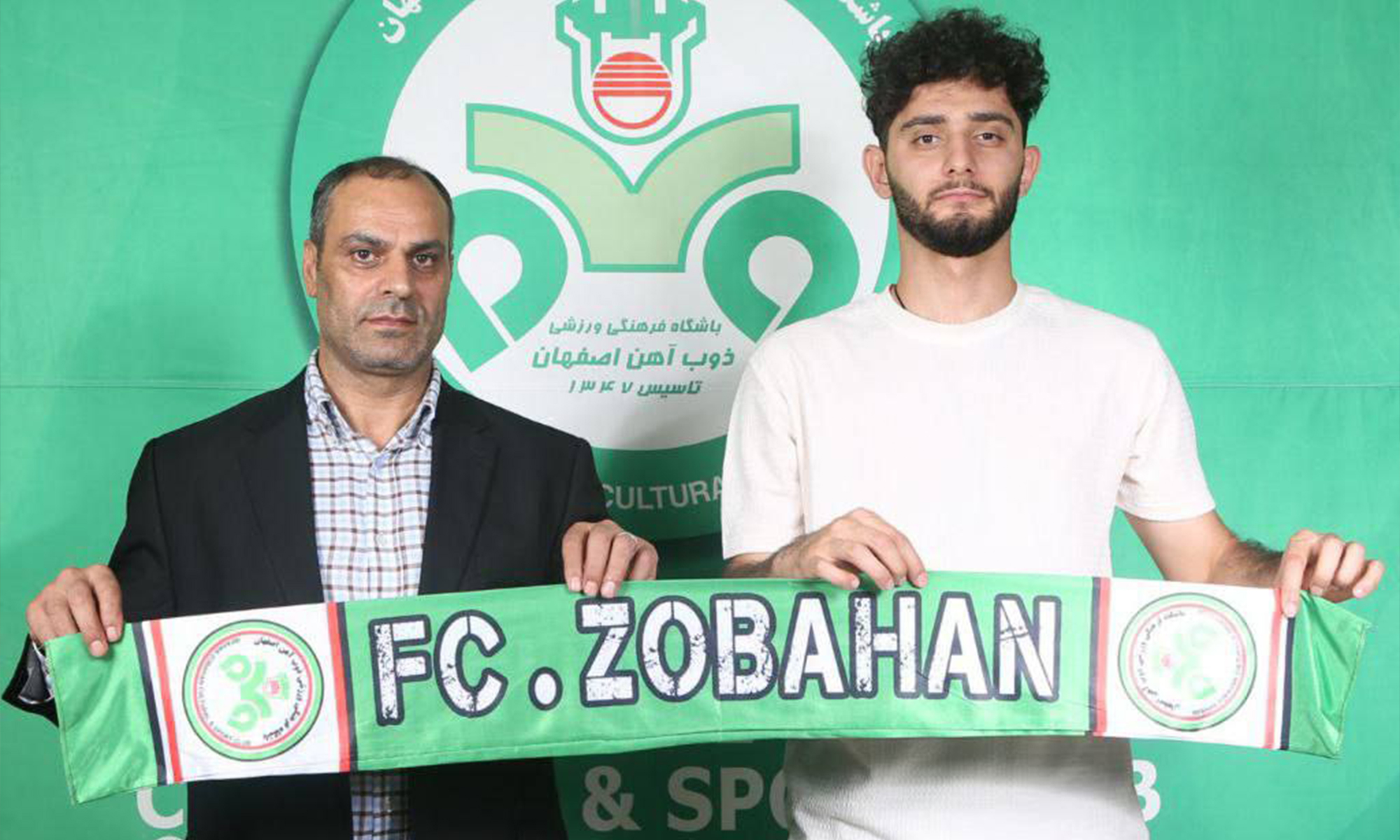 آریا برزگر به ذوب آهن پیوست!