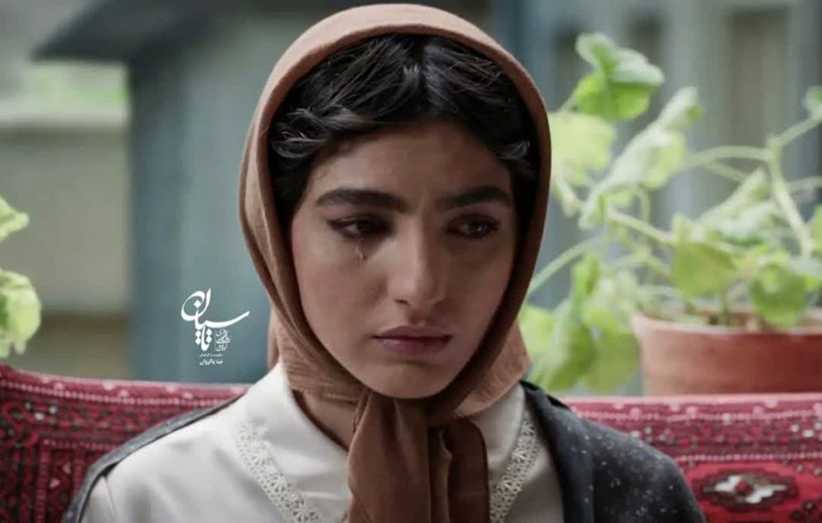 عکسی جنجالی از بنفشه ریاضی و مهسا حجازی دو رقیب عشقی سریال تاسیان