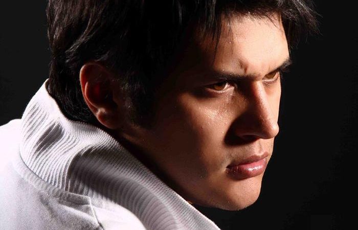 فیلم / چه هنرمندانی در مراسم ختم پدر سیاوش خیرابی شرکت کردند؟ 