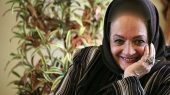 عکس؛ سفر در زمان/ «لیلا فروهر در آغوش شهلا ریاحی» در نمایی از فیلم چهار خواهر؛ سال 46