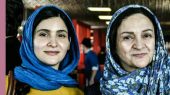 قاب مادرانه نورا هاشمی و پسرش اوستا/ نوه گلاب آدینه و مهدی هاشمی چقدر به دل می نشیند 