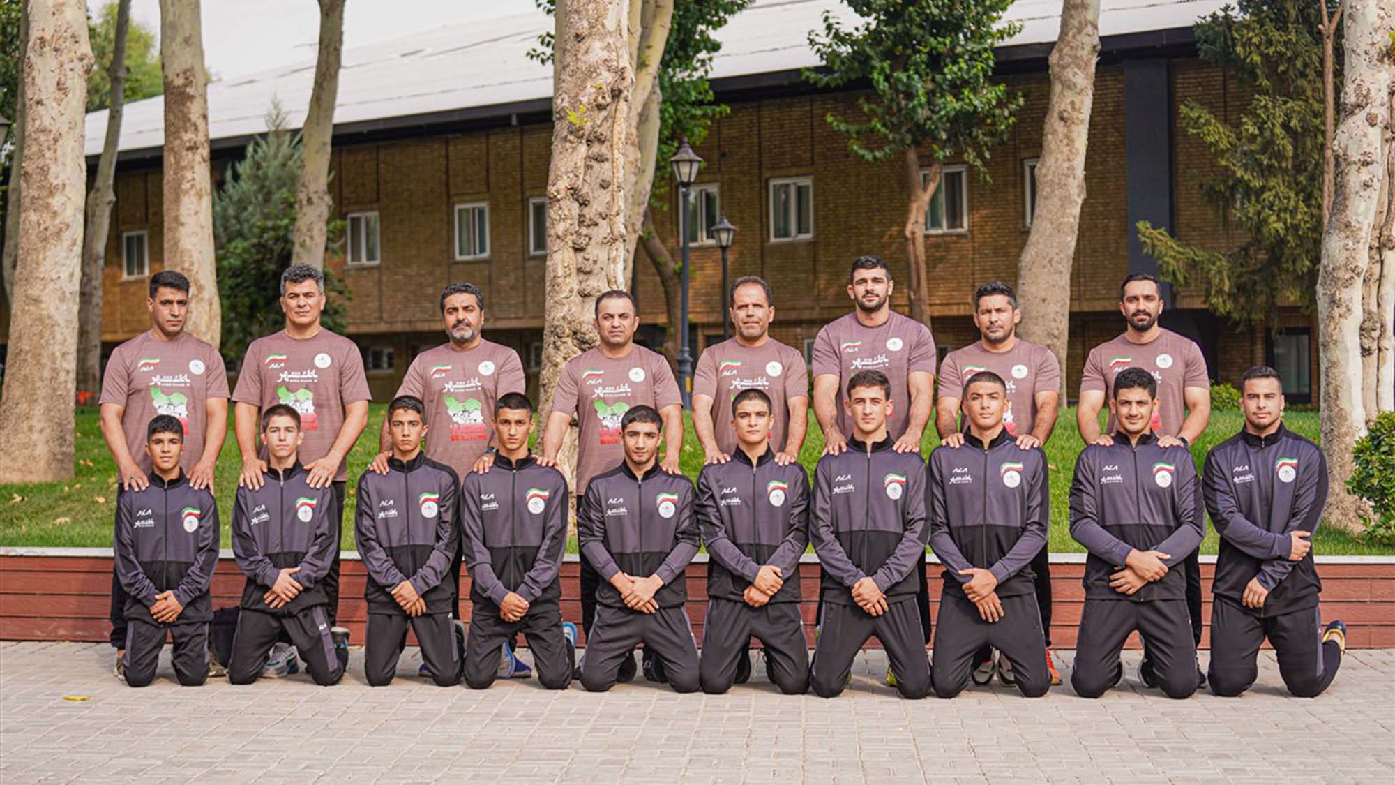 آزادکاران نوجوان آماده مأموریت جهانی در یونان