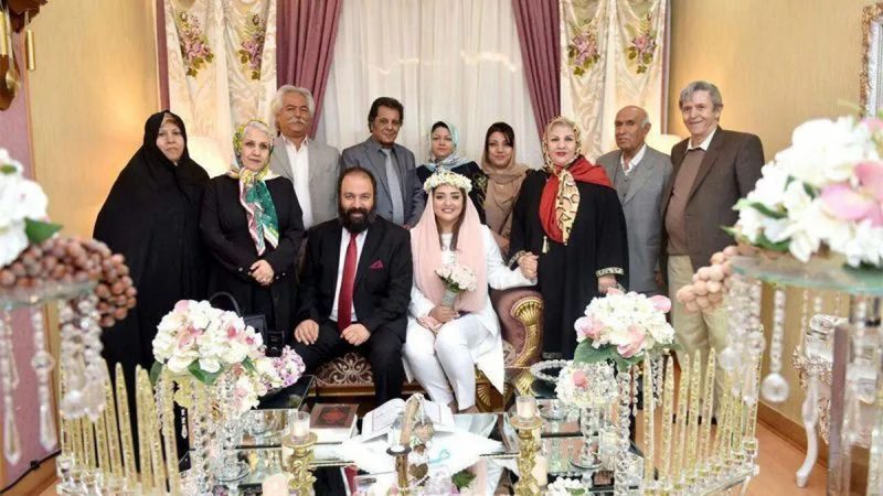 عکس / رونمایی از مادر جوان نرگس محمدی ؛ مادرزن علی اوجی را دیده اید؟ 