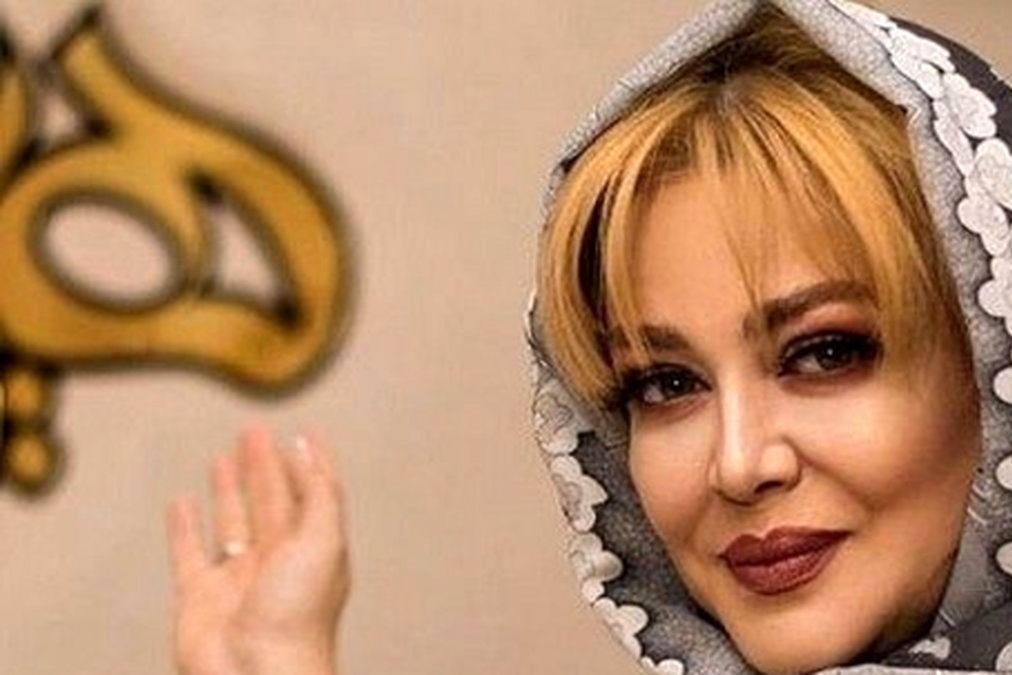 عکس/ تیپ هندی و متفاوت بهاره رهنما در یک مراسم رسمی