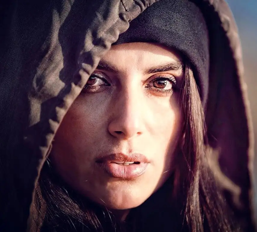 رها خدایاری