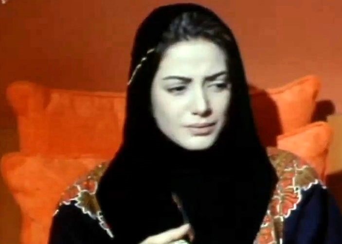 طناز طباطبایی