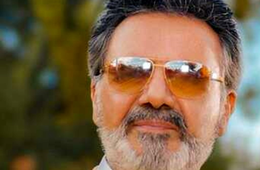 معین