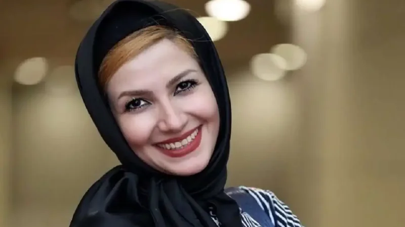 عکس / متفاوت ترین تصویر از خاله‌شادونه در یک مکان  فوتبالی 